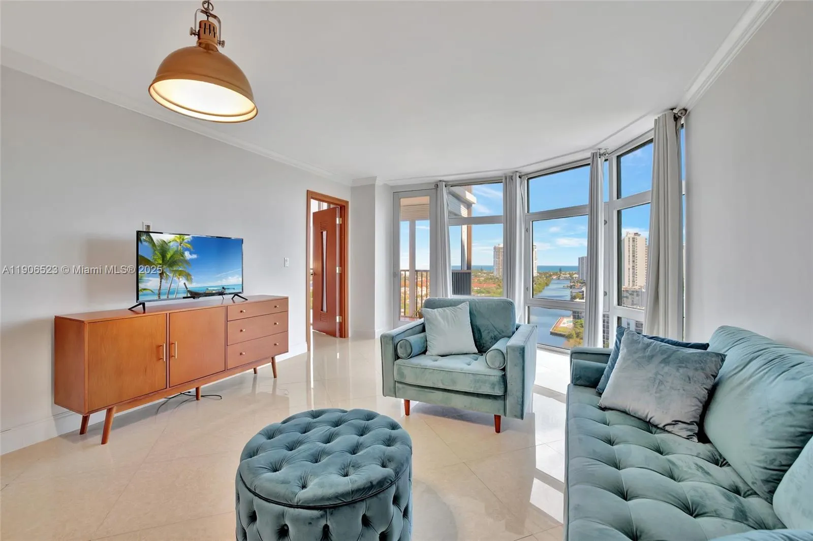 3375 N Country Club Dr, #1603