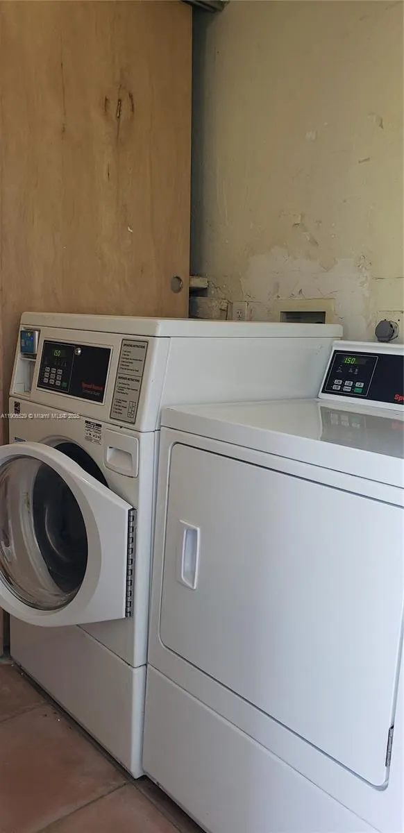 7220 SW 94th Pl, #G4