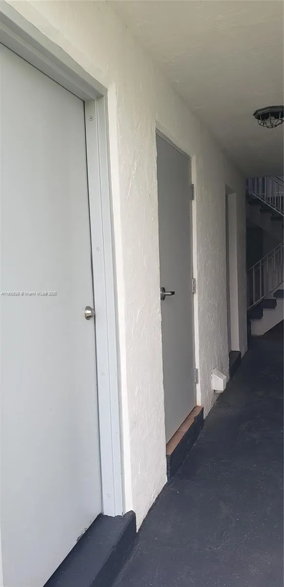 7220 SW 94th Pl, #G4