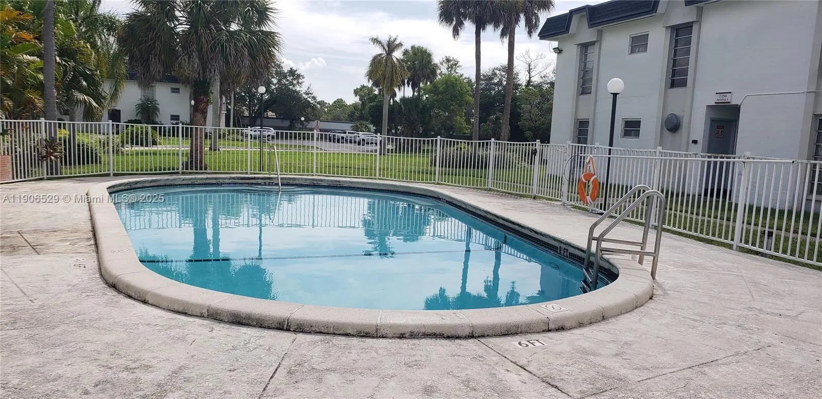 7220 SW 94th Pl, #G4