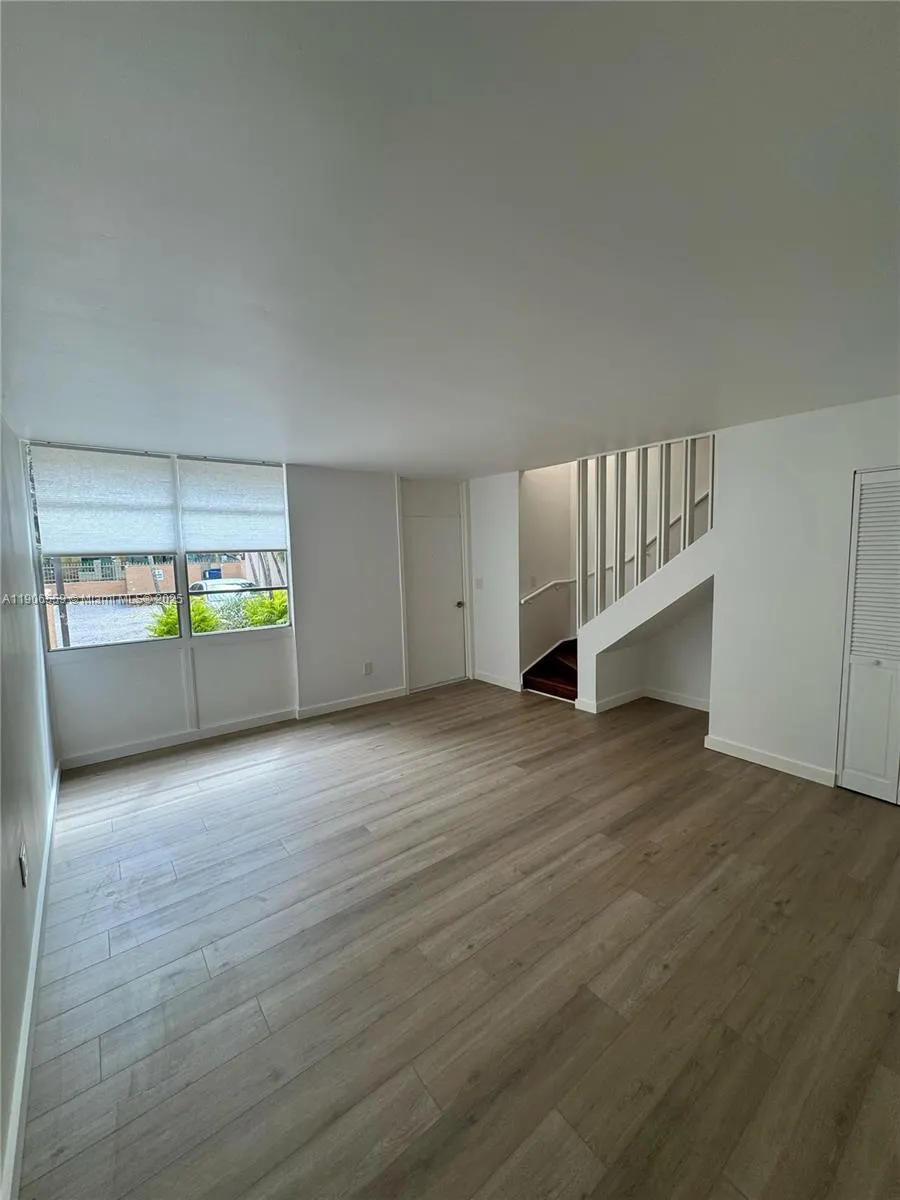 6007 SW 69th St, #74