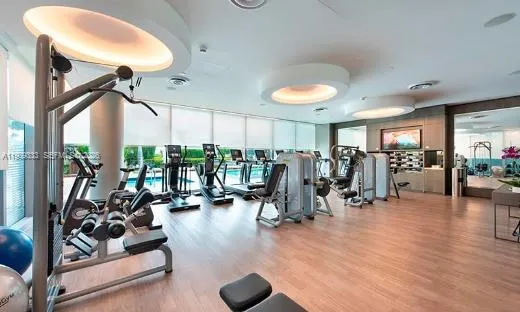 9349 Collins Ave #304