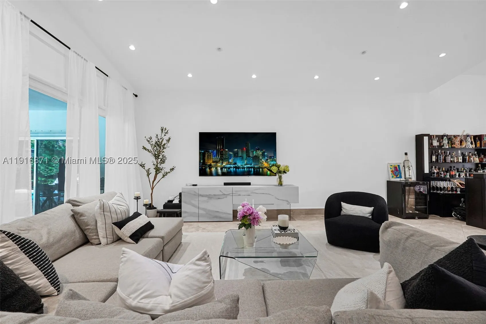 145 Bal Bay Dr