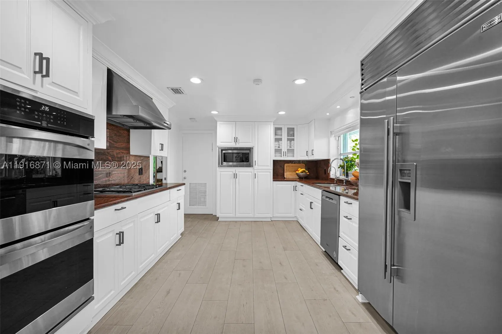 145 Bal Bay Dr