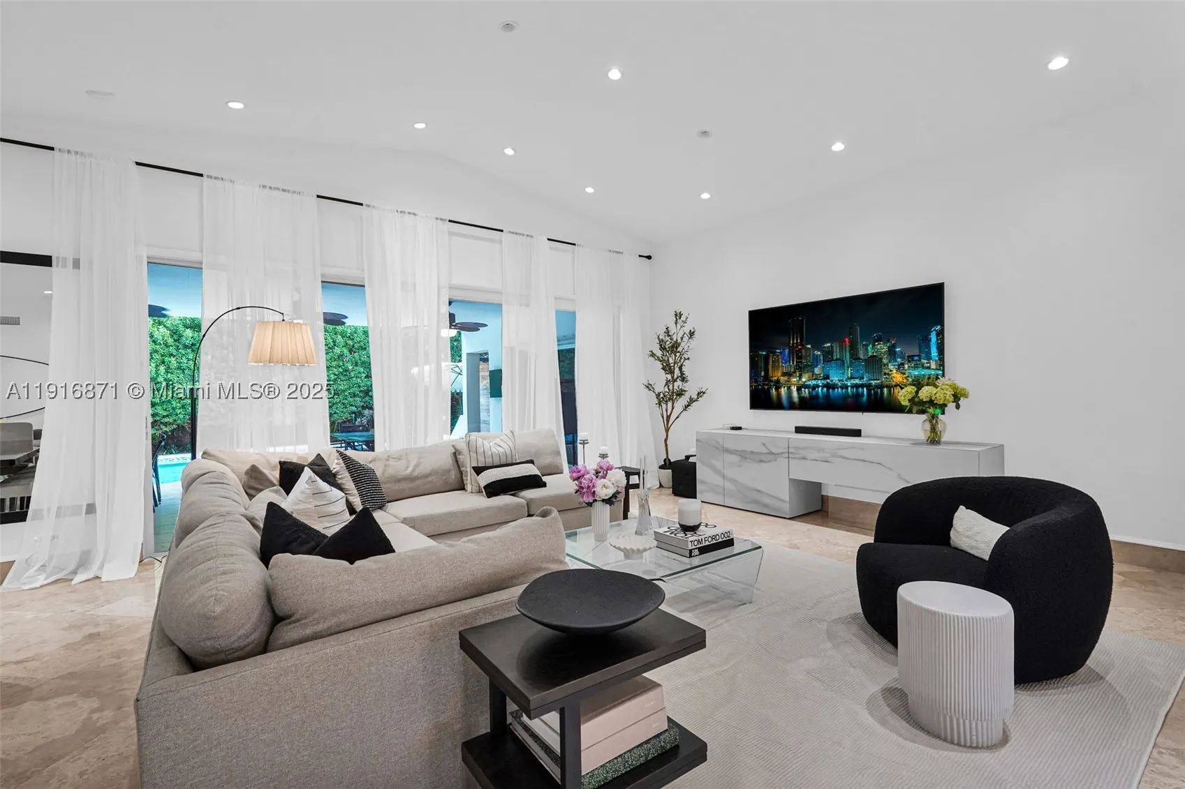 145 Bal Bay Dr