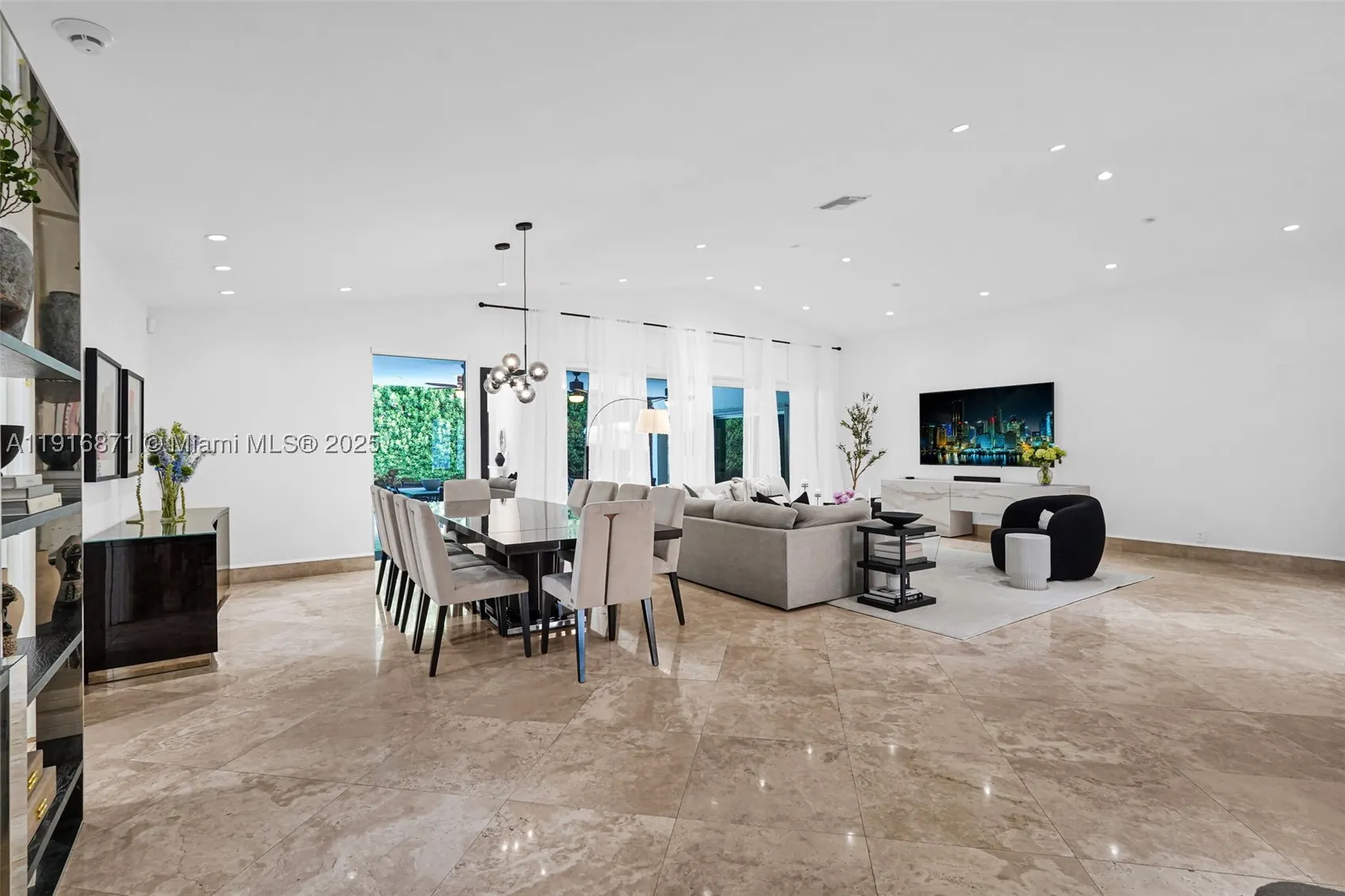 145 Bal Bay Dr