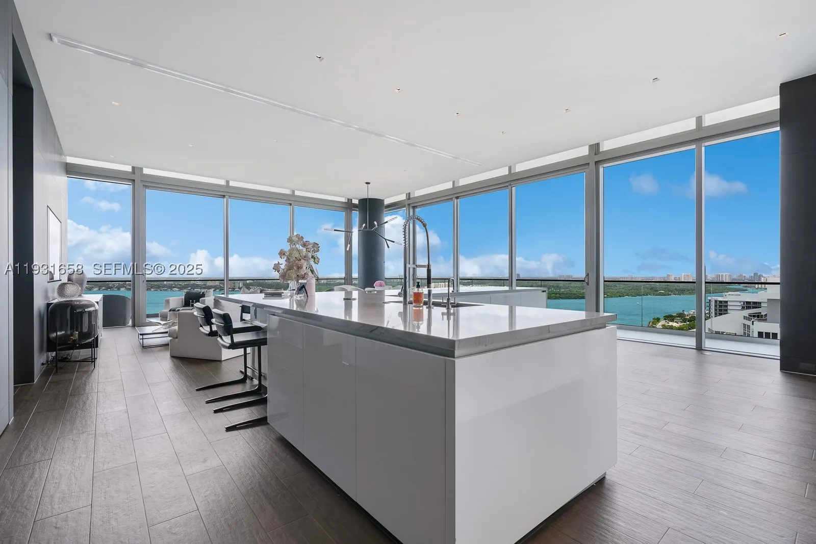 10203 Collins Ave #2801
