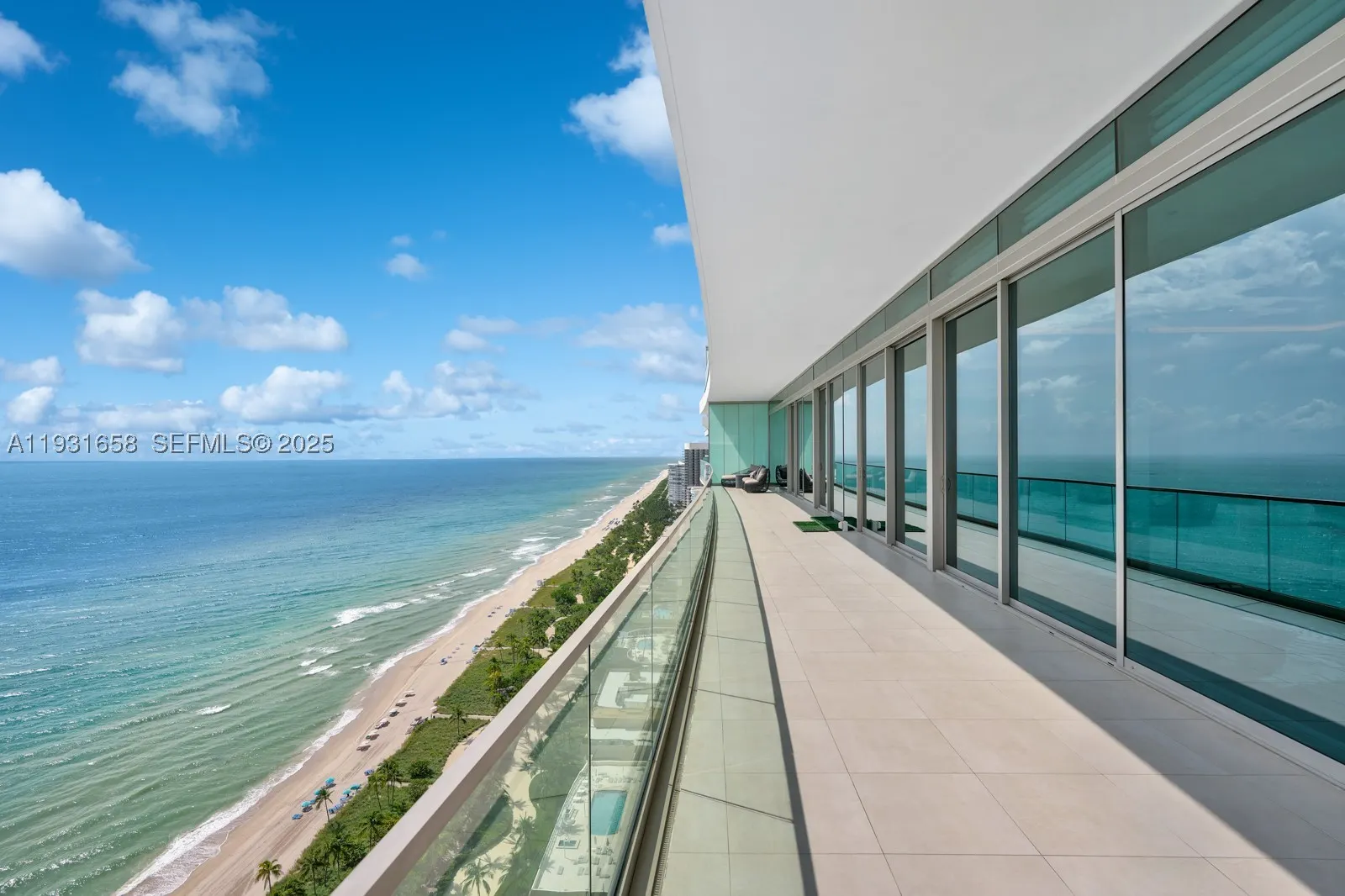 10203 Collins Ave #2801