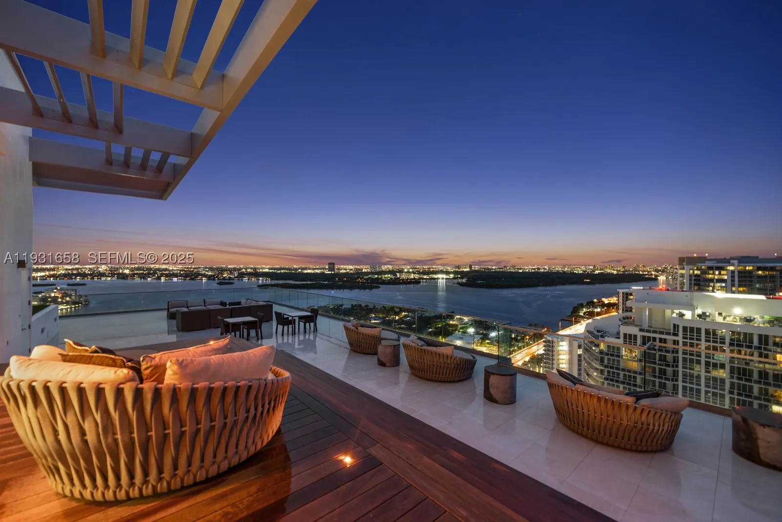 10203 Collins Ave #2801