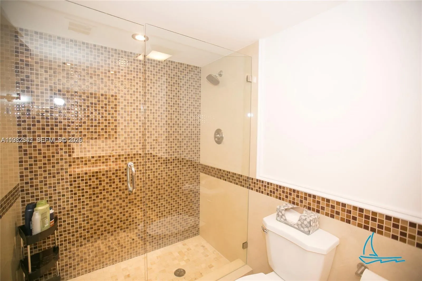 8877 Collins Ave #805