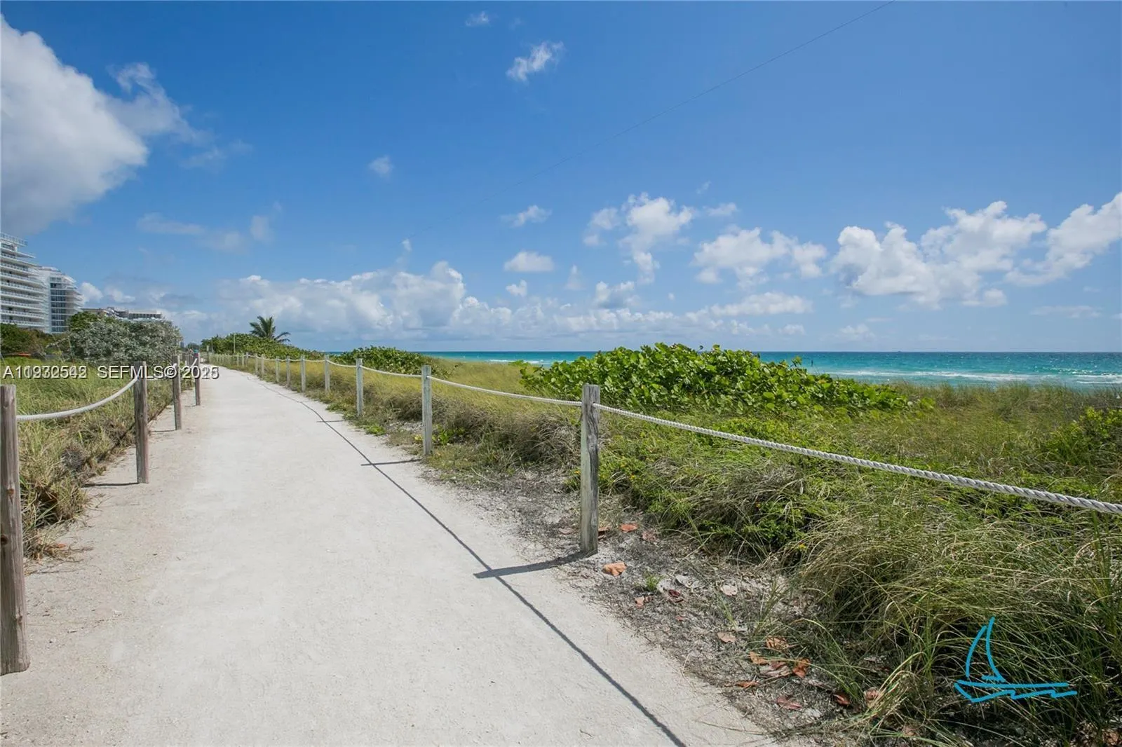 8877 Collins Ave #805