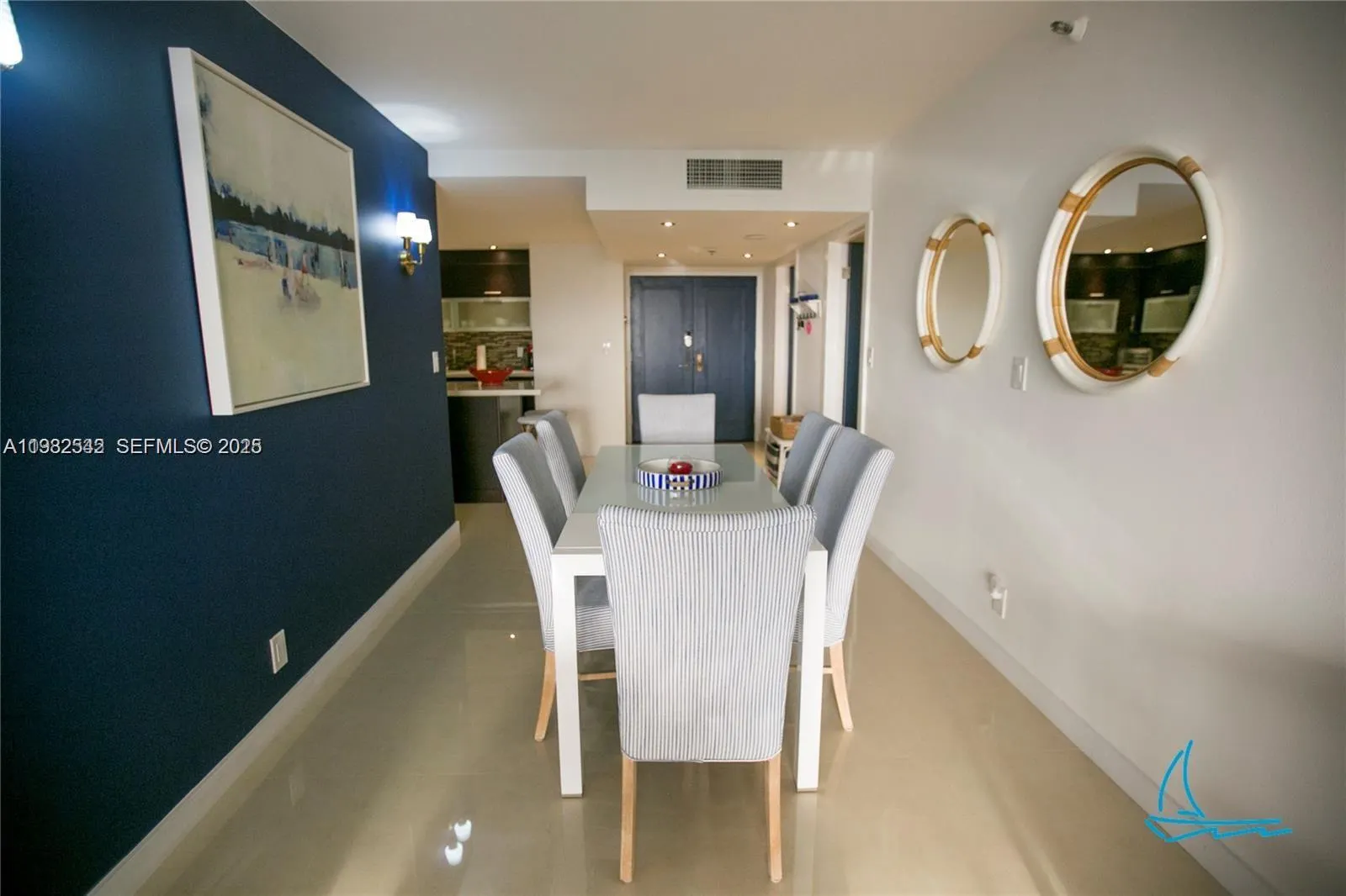 8877 Collins Ave #805