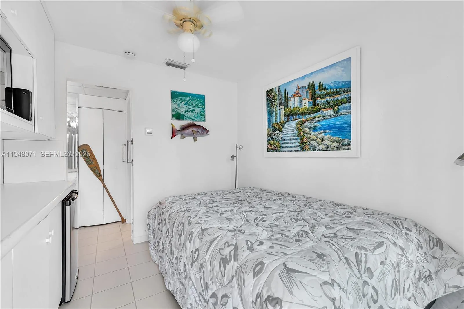 10101 Collins Ave #11D +Cabana