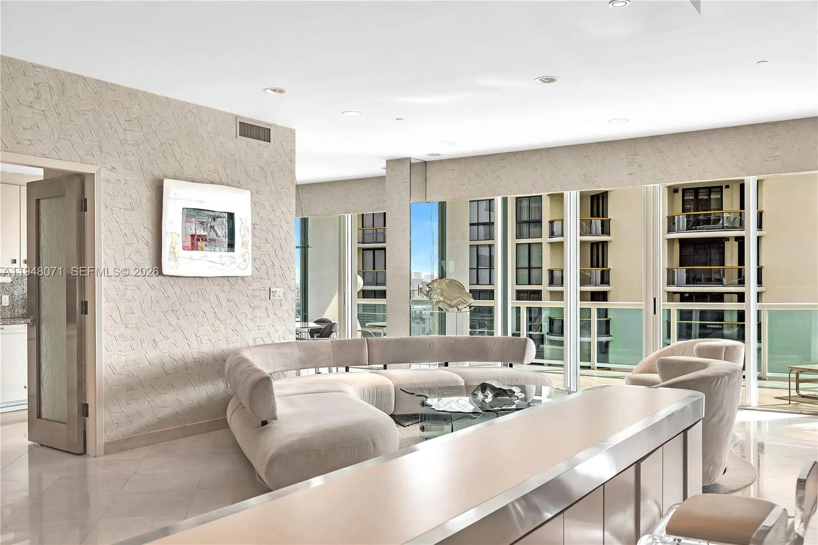 10101 Collins Ave #11D +Cabana
