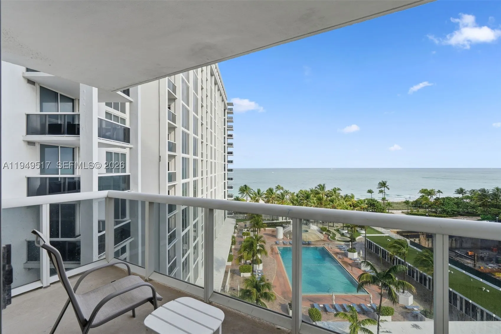 10275 Collins Ave #718