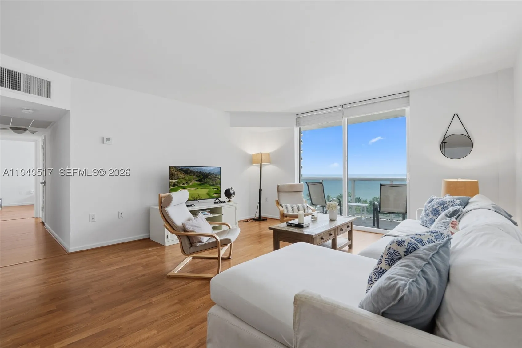 10275 Collins Ave #718