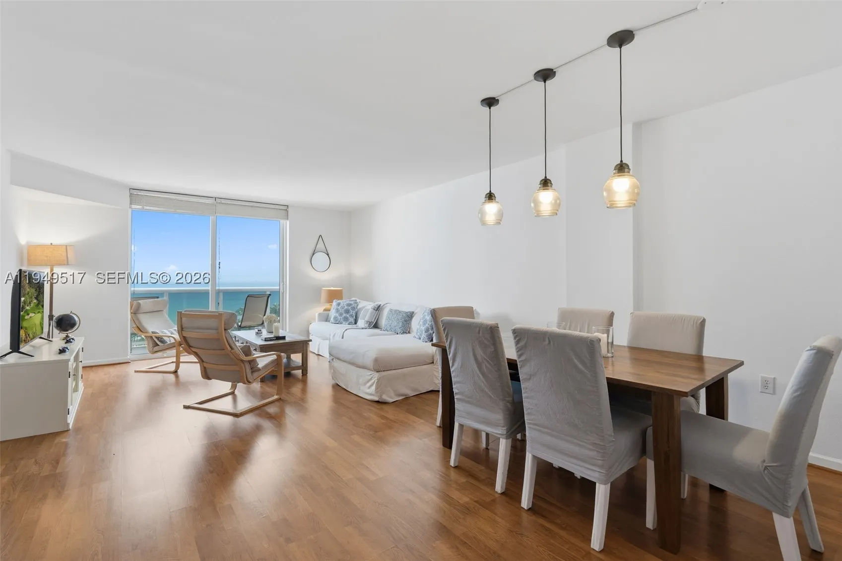 10275 Collins Ave #718