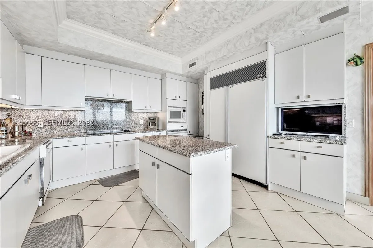 10101 Collins Ave #16B