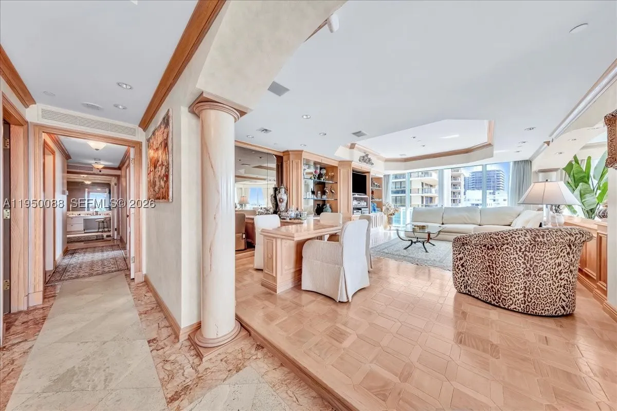 10101 Collins Ave #16B