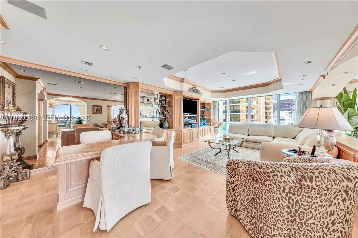 10101 Collins Ave #16B