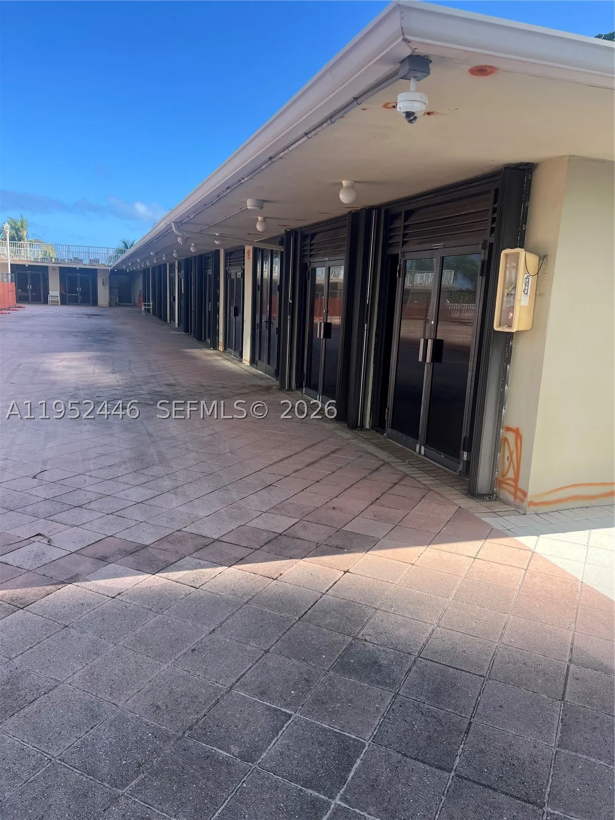 9801 Collins Ave #CAB6