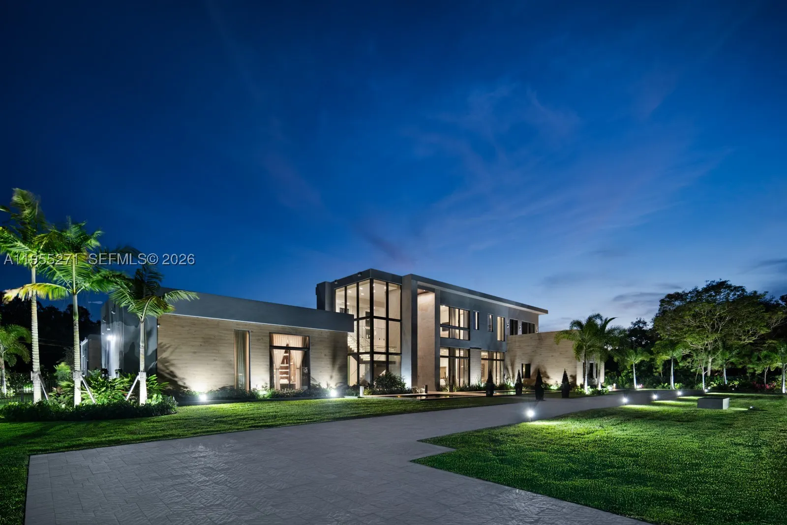 5900 SW 129th Ter