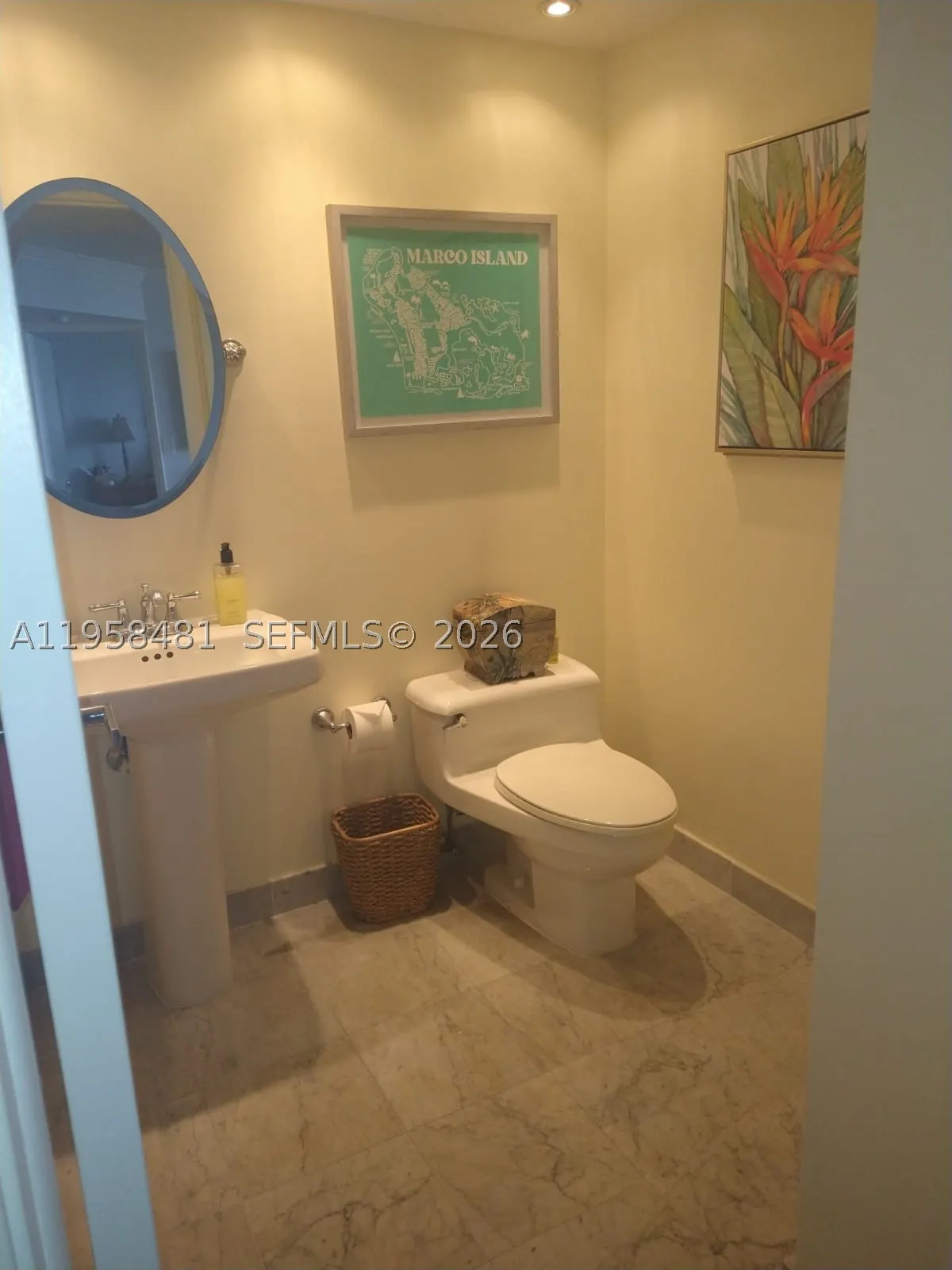 9341 Collins Ave #806