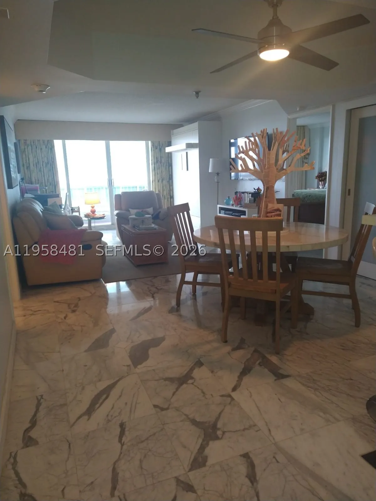 9341 Collins Ave #806