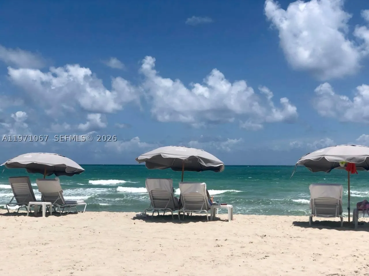 9499 Collins Ave #405