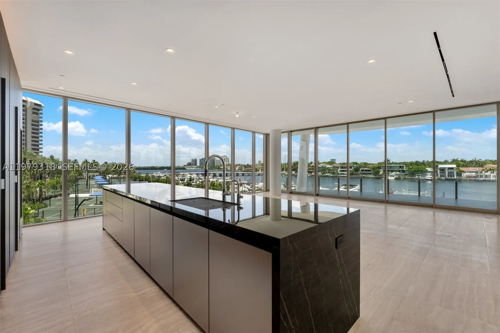 5 Grove Isle Dr #S304