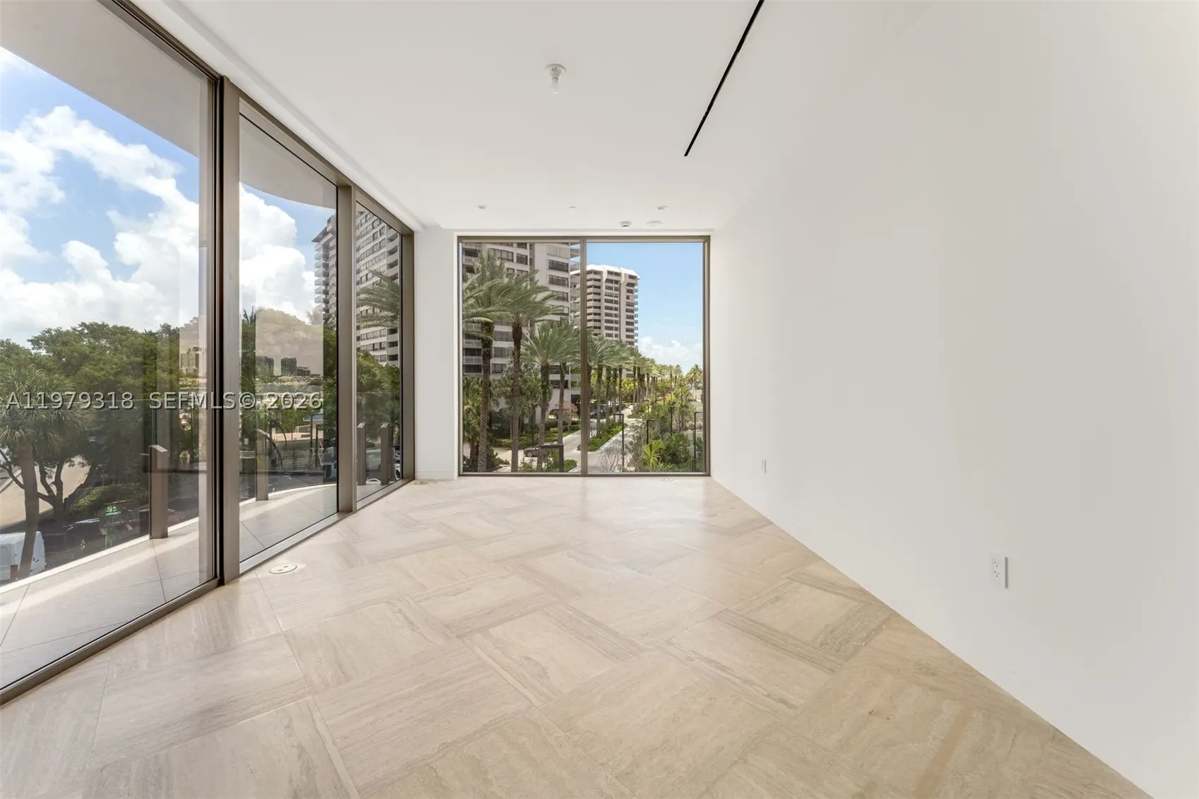 5 Grove Isle Dr #S304