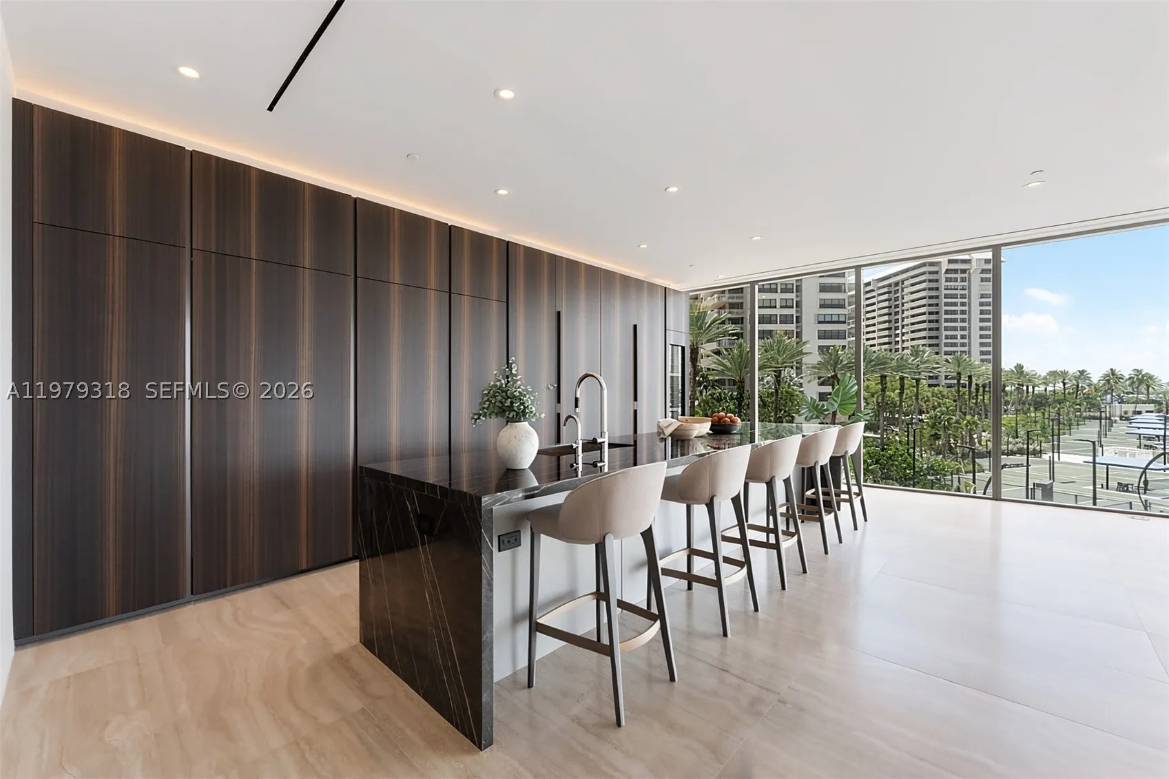 5 Grove Isle Dr #S304