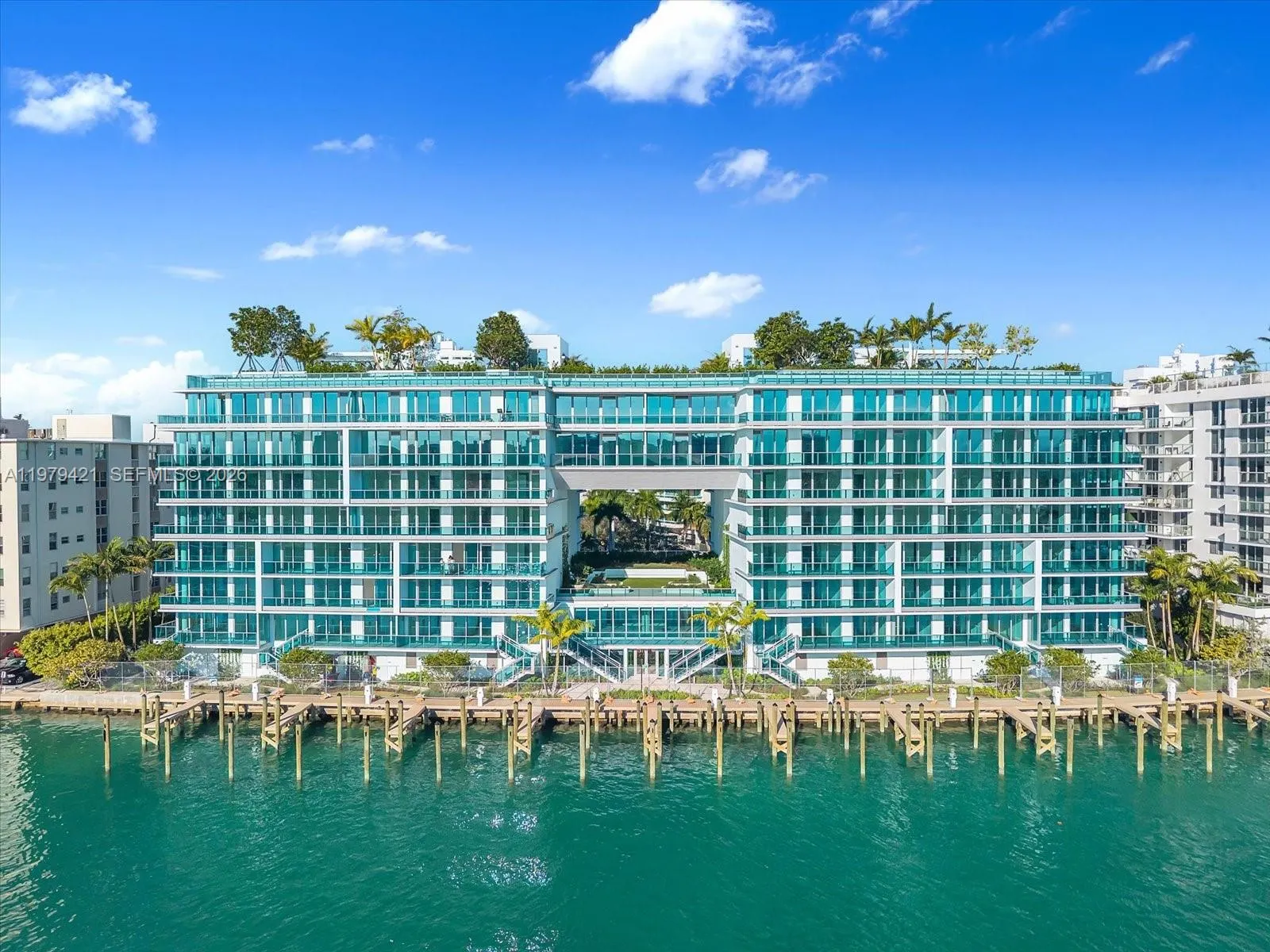 9201 E Bay Harbor Dr #503