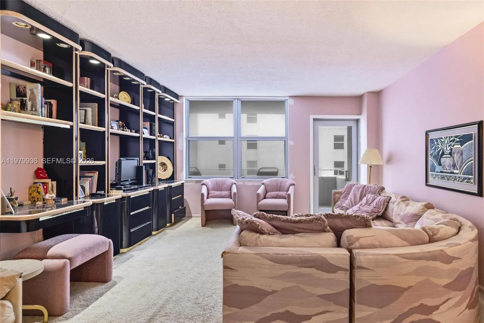 9225 Collins Ave #610