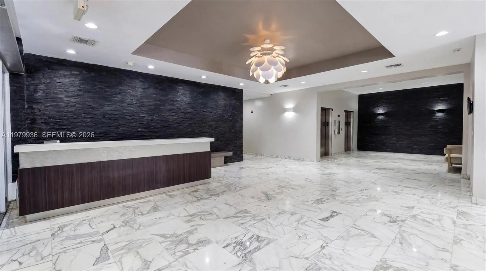 9225 Collins Ave #610