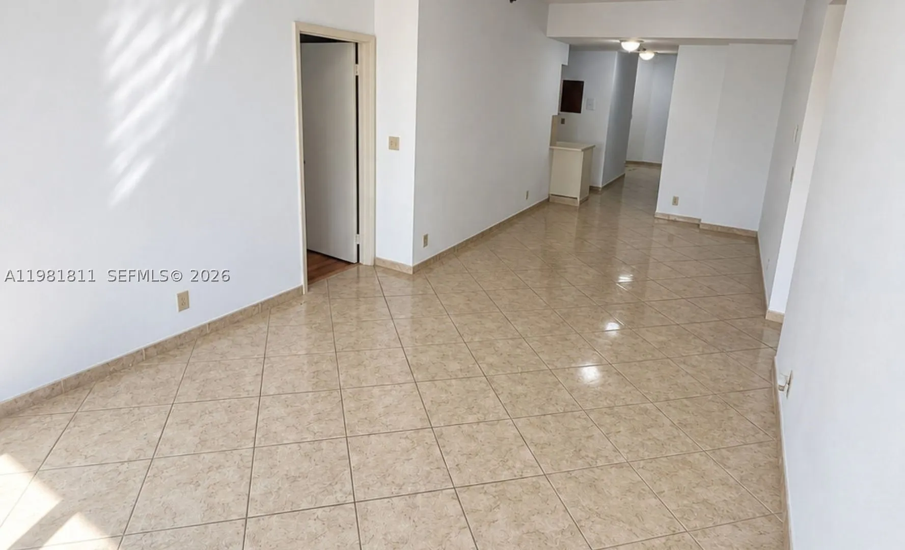 8816 Collins Ave #105
