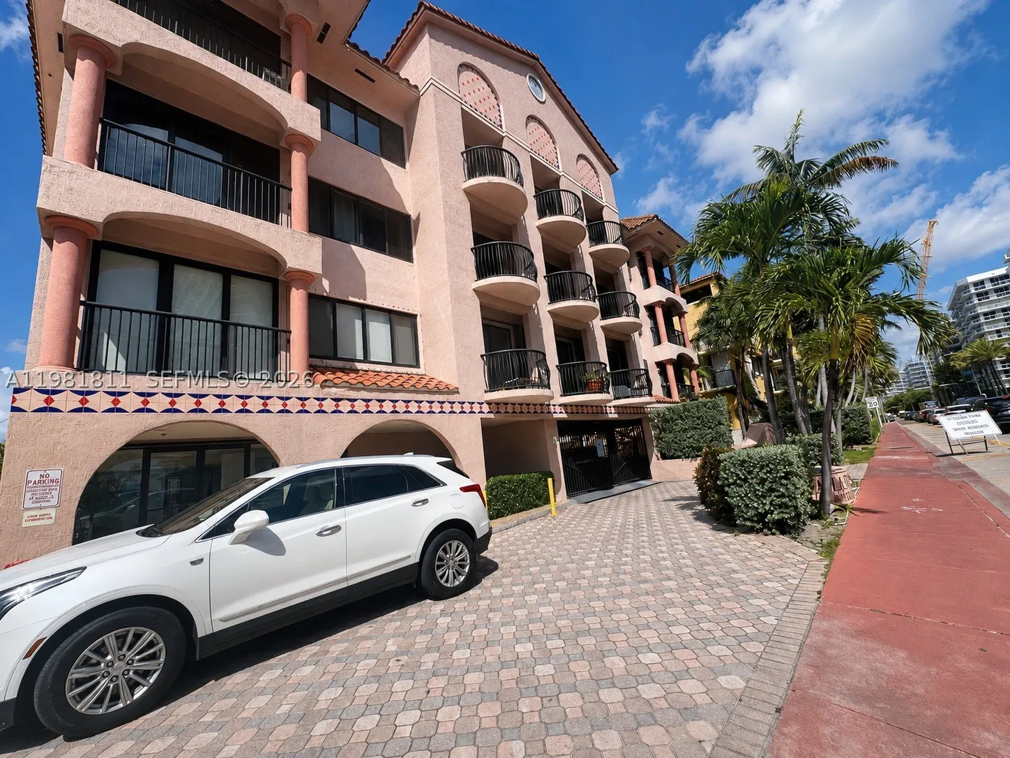 8816 Collins Ave #105