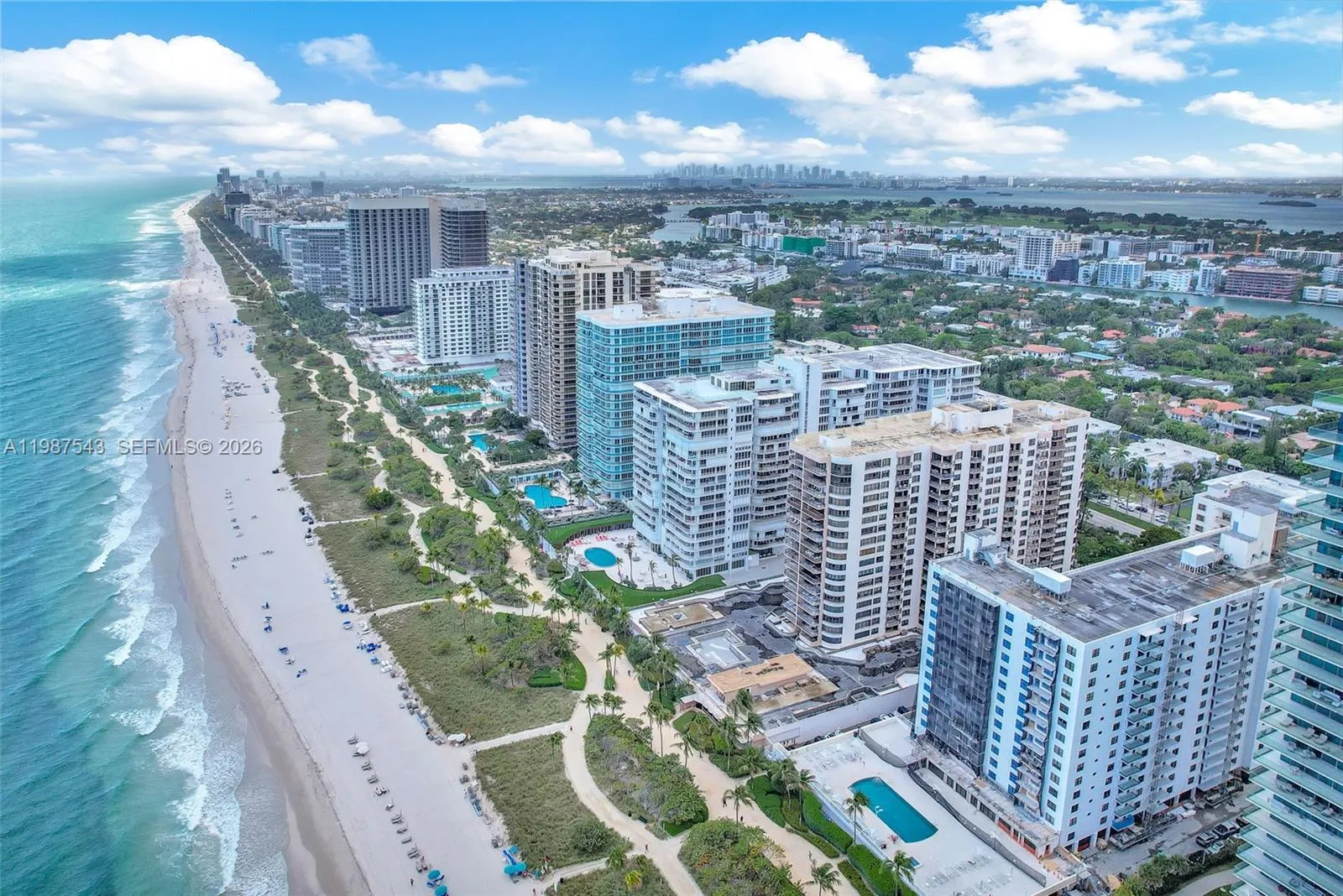 10175 Collins Ave #1207