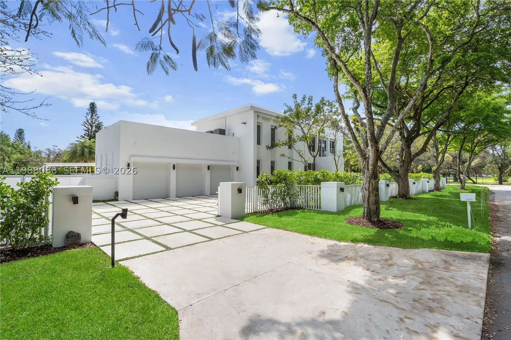 6285 Old Cutler Rd