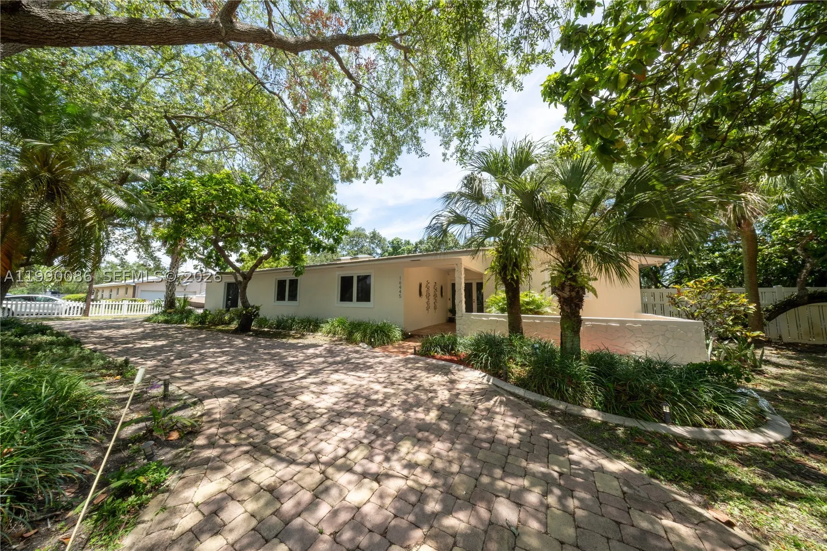 16445 SW 80th Ave