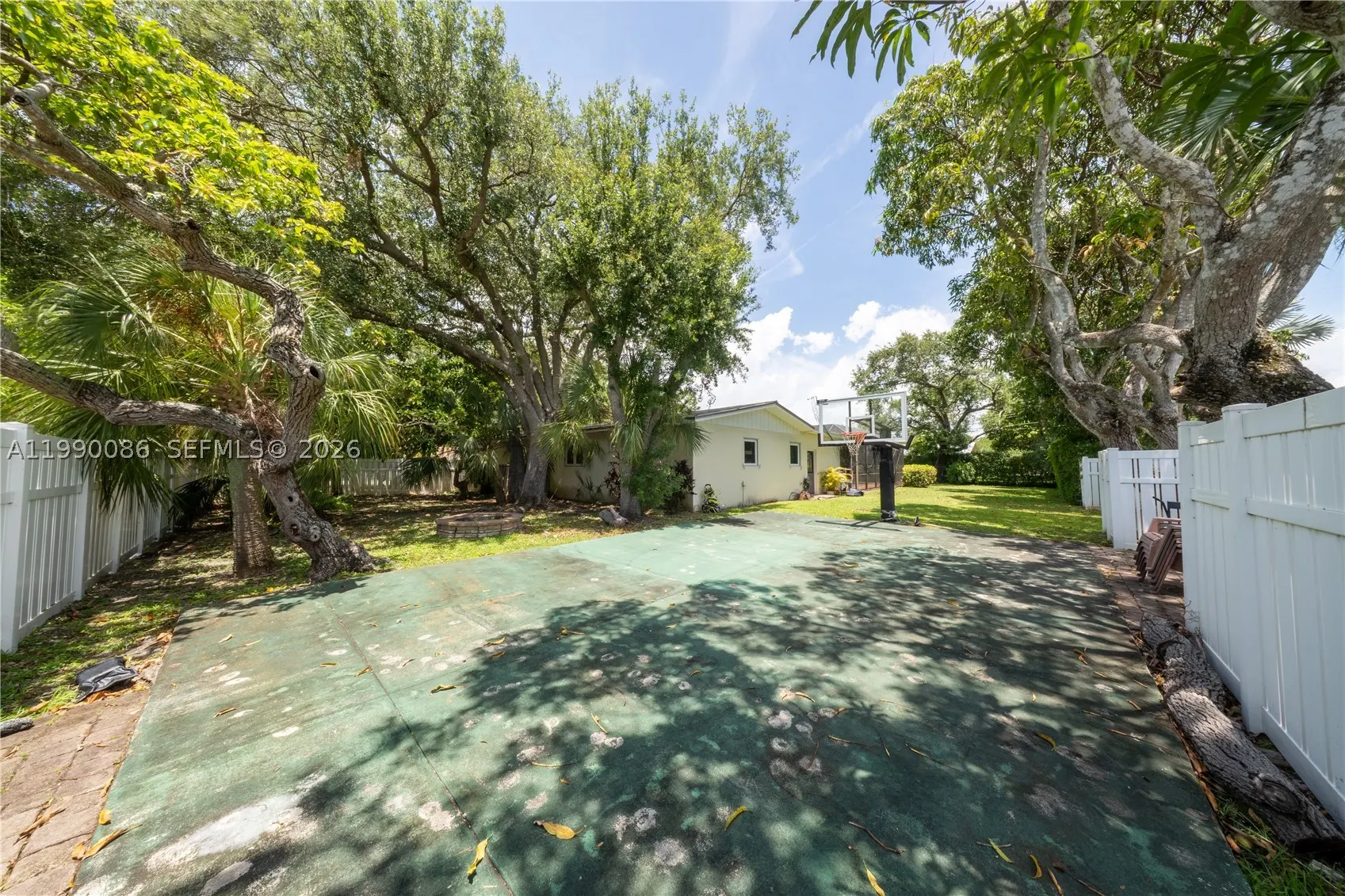 16445 SW 80th Ave
