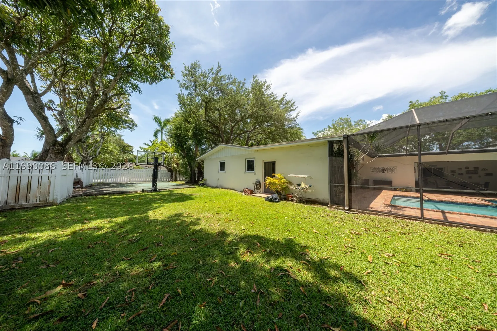 16445 SW 80th Ave