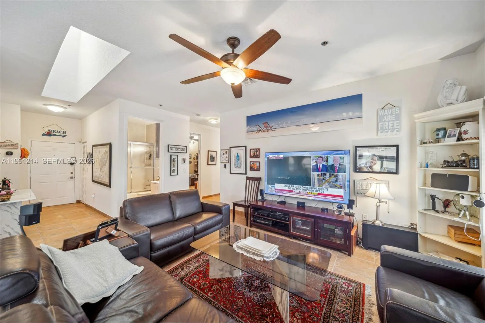 9008 Collins Ave #402