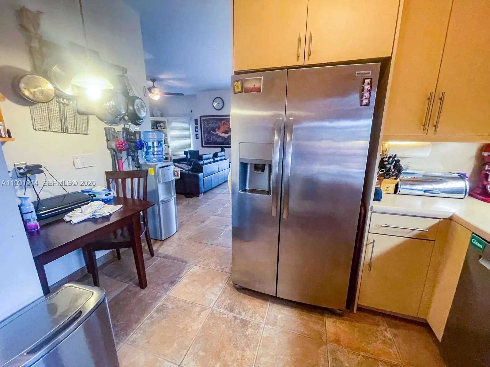 9008 Collins Ave #402