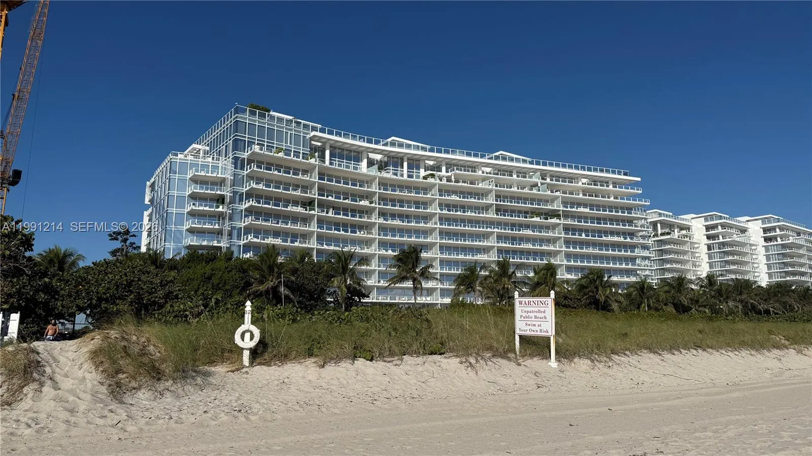 9008 Collins Ave #402