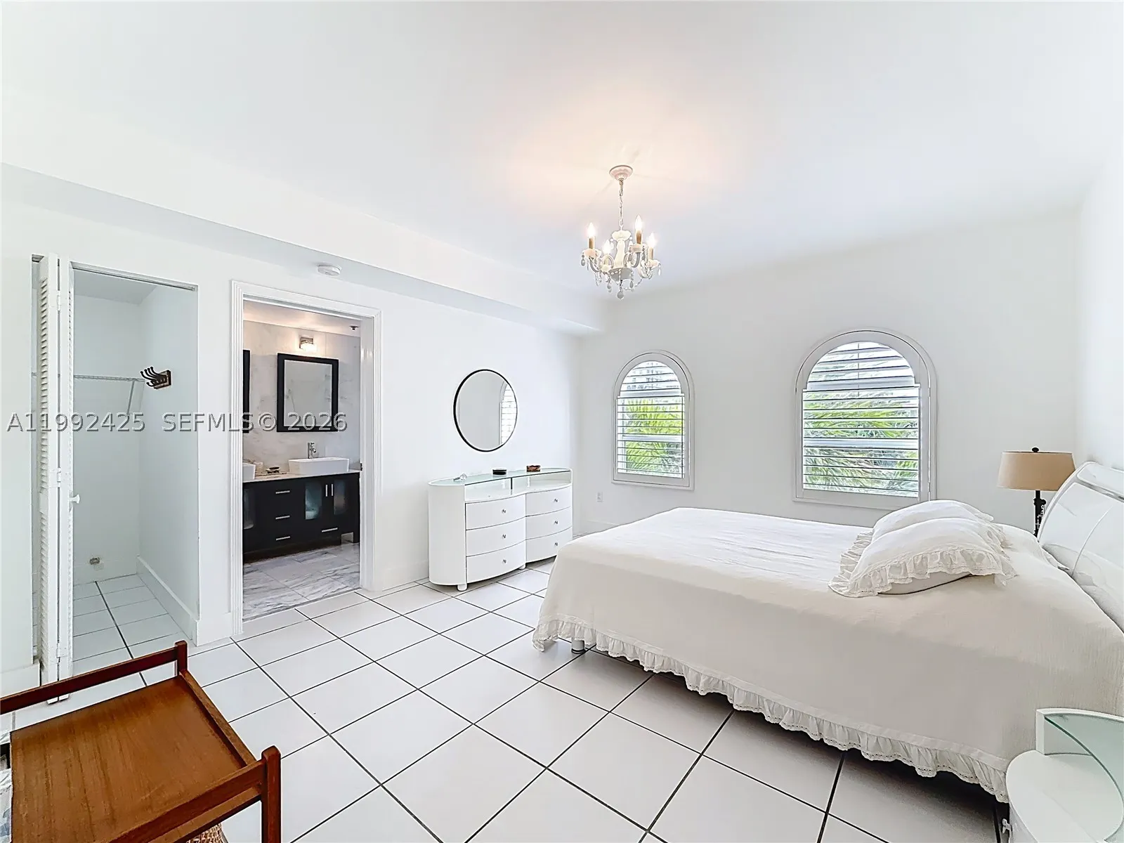 9008 Collins Ave #303
