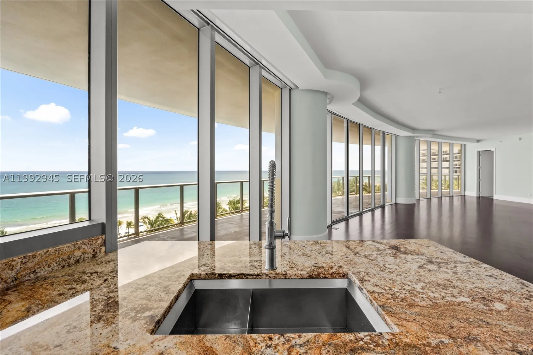 9703 Collins Ave #600