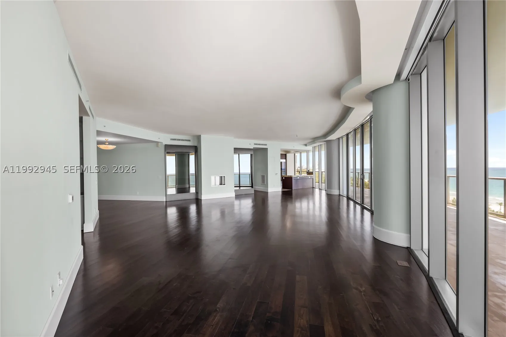 9703 Collins Ave #600