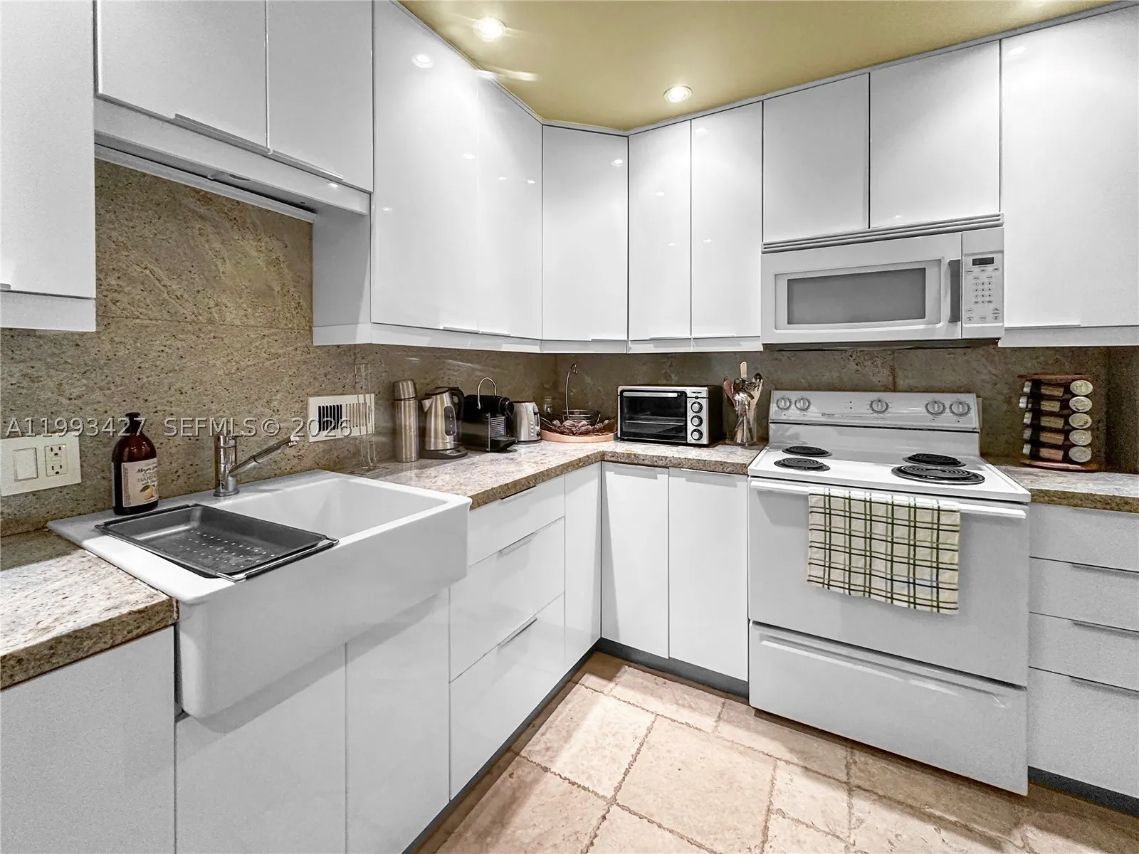 10185 Collins Ave #502
