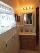 1104 Gulf St